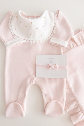 Suzy Coming Home Set