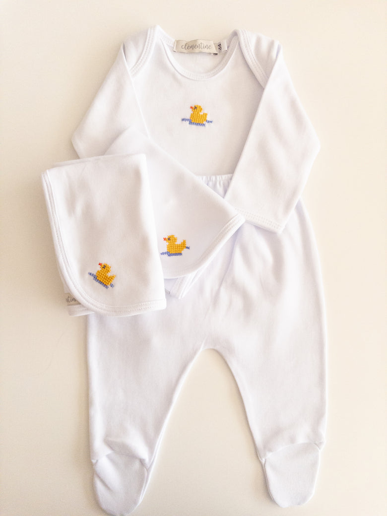 Embroidered Americano Set with Napkins