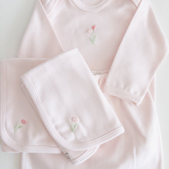 Embroidered Americano Set with Napkins