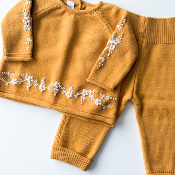 Cosmo Bordado Outfit Set